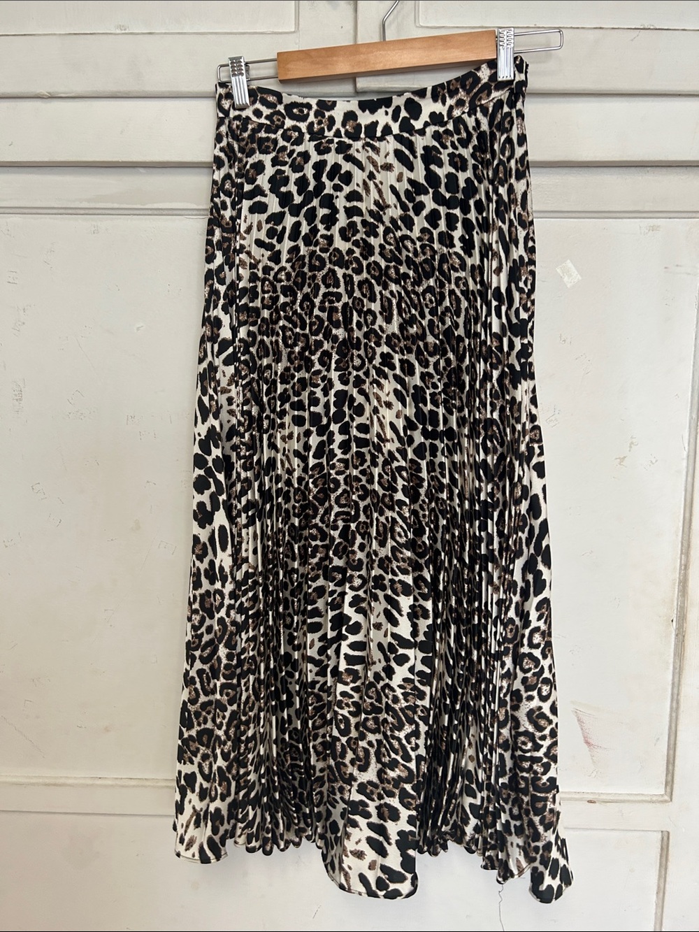 Leopard Print Pleated Midi Skirt - Black & Brown